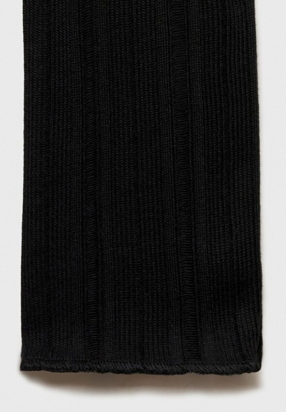 Лонгслив Mango