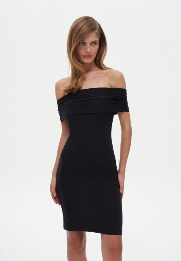 Платье Charmstore