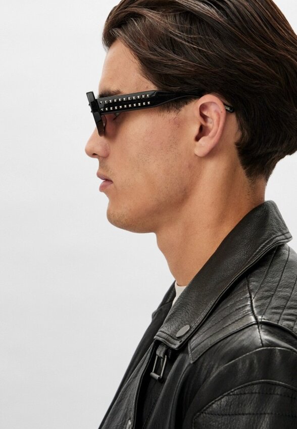 Очки солнцезащитные Valentino