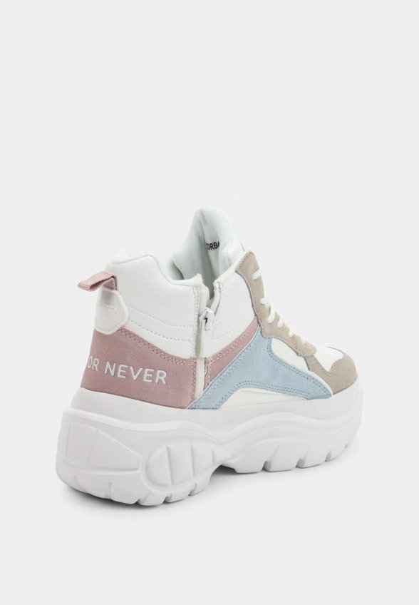 Кроссовки Shuzzi