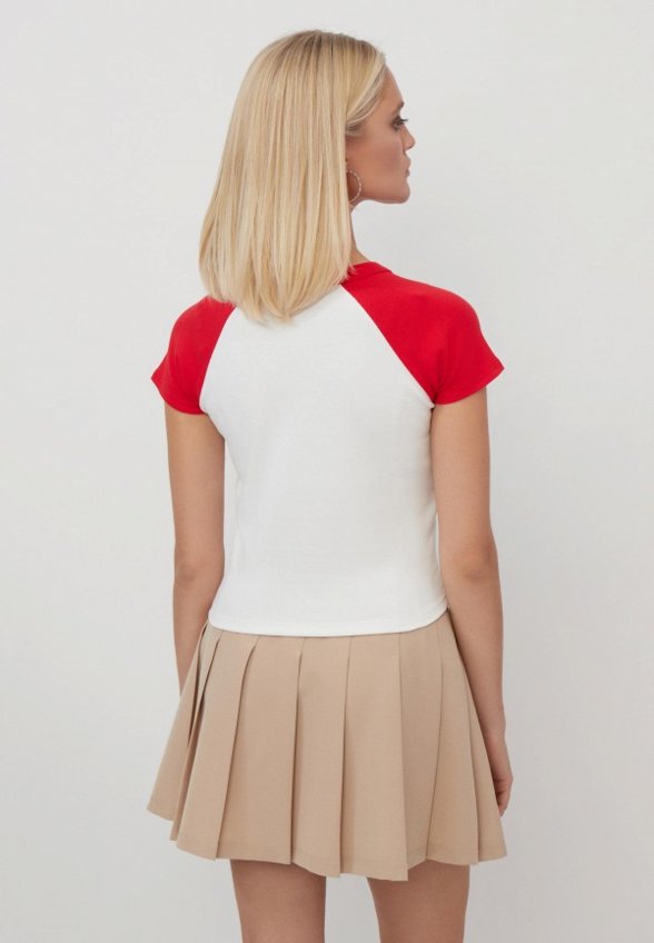 Футболка Modis