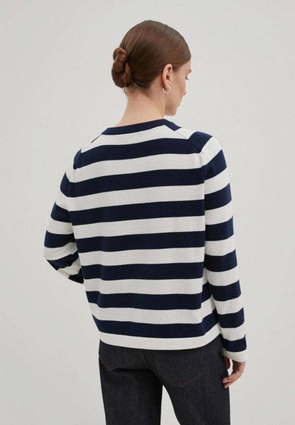 Джемпер Finn Flare