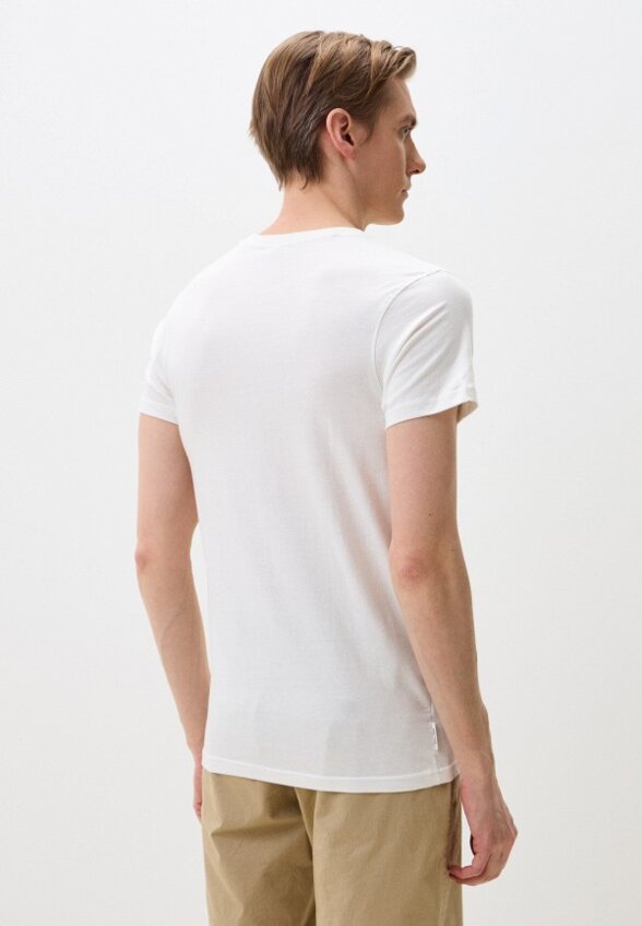 Футболка Deeluxe