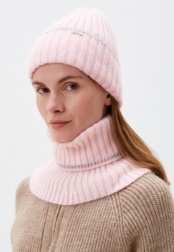 Шапка и манишка Ferz