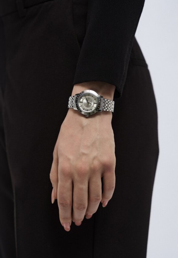 Часы Roberto Cavalli