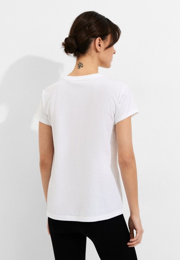 Футболка ASICS