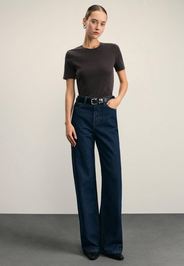 Футболка Zarina