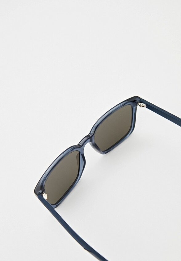 Очки солнцезащитные Hugo