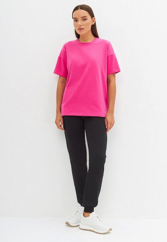 Футболка Gabriel and Ester London