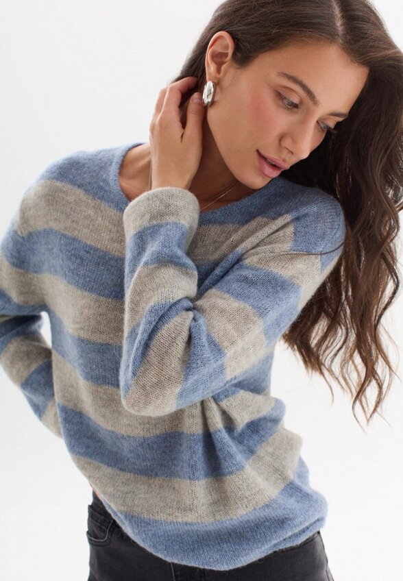 Джемпер Bulmer