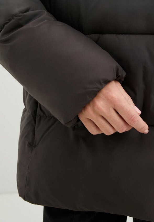 Пуховик Finn Flare