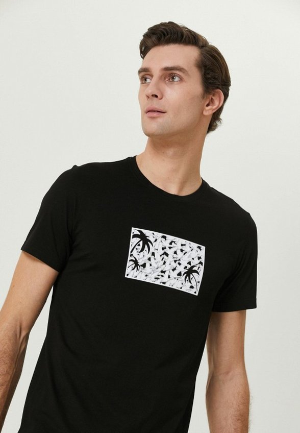 Футболка Club