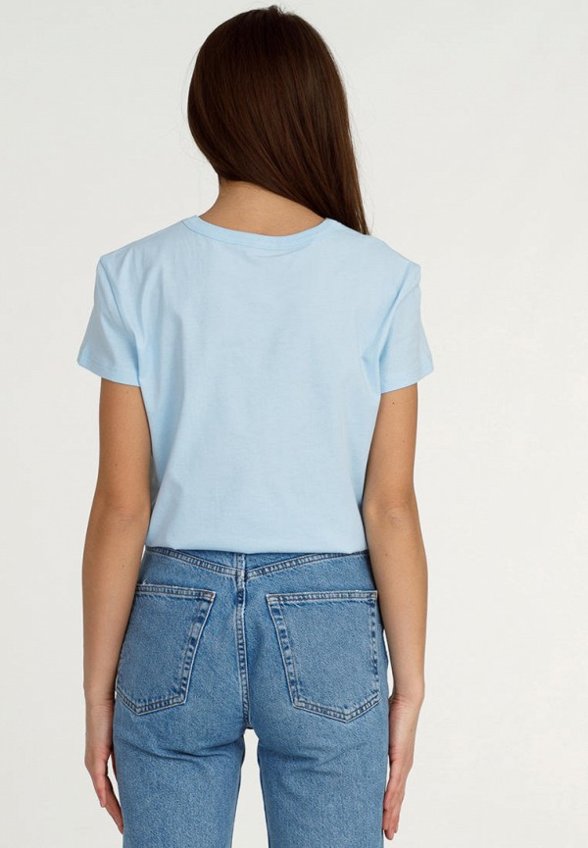 Футболка Апрель