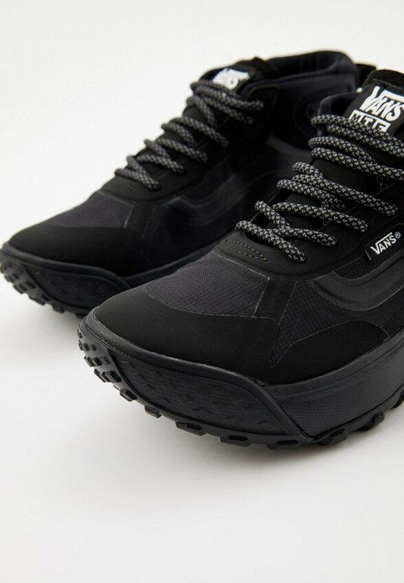 Кроссовки Vans