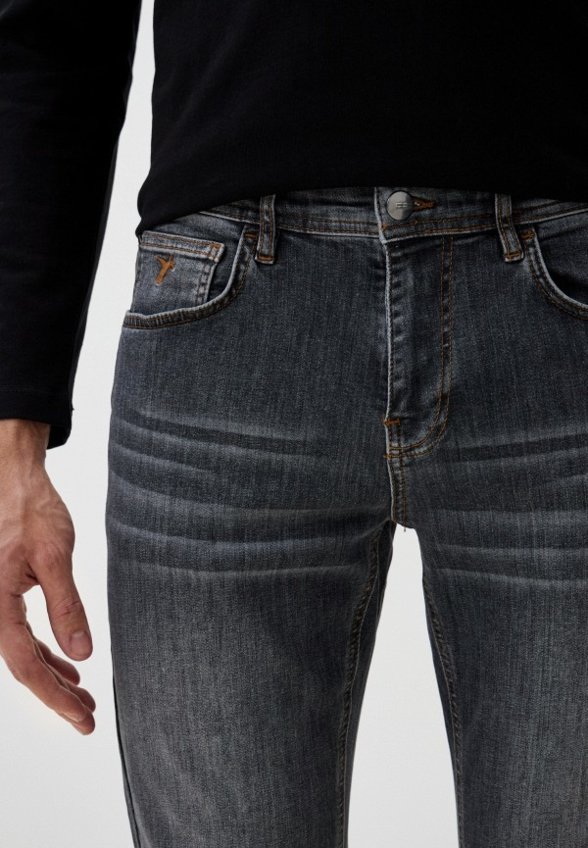 Джинсы Cacharel