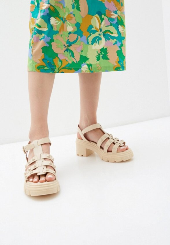 Босоножки Moleca