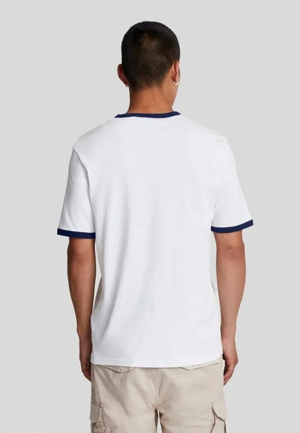 Футболка Lyle & Scott