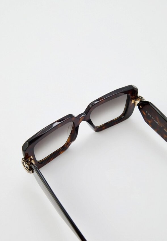 Очки солнцезащитные Bvlgari