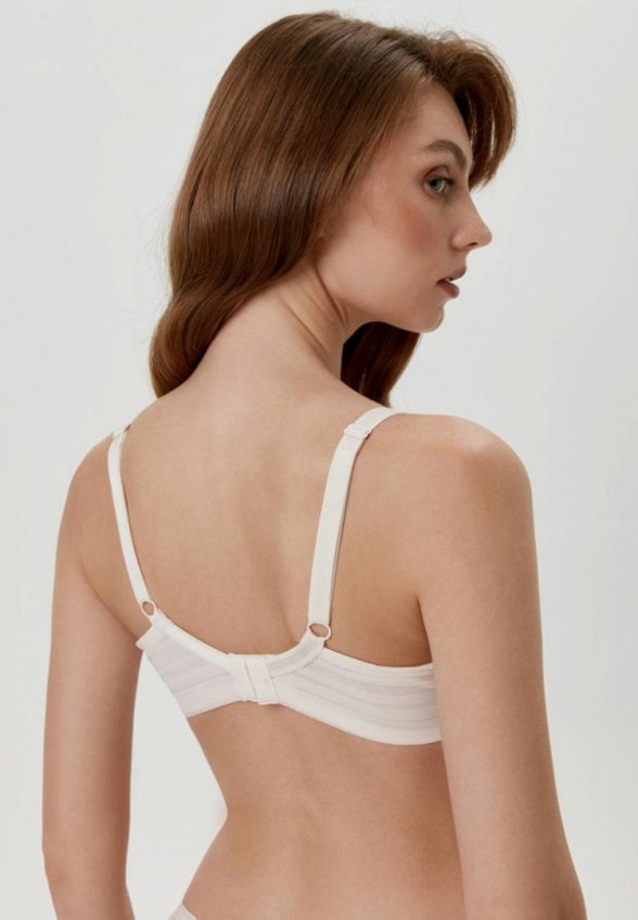 Бюстгальтер Conte elegant