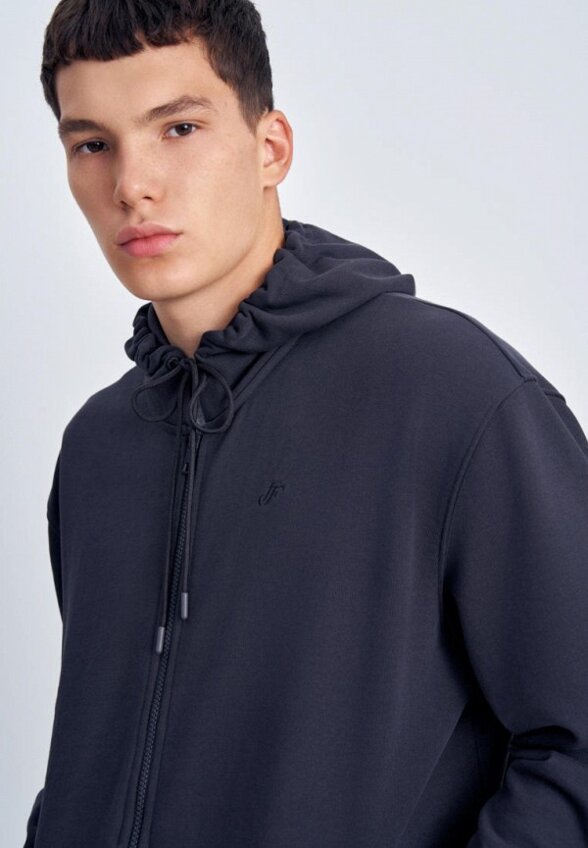 Толстовка Finn Flare