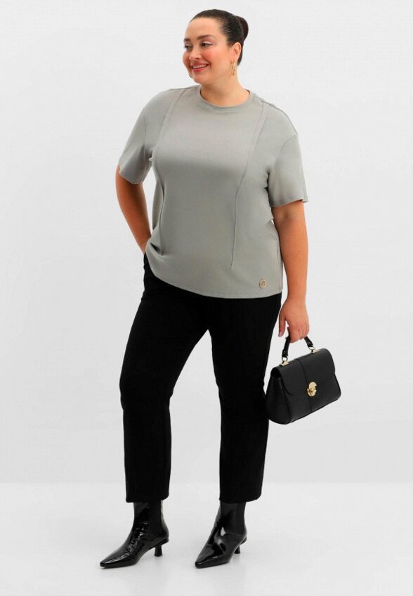 Футболка Nominee