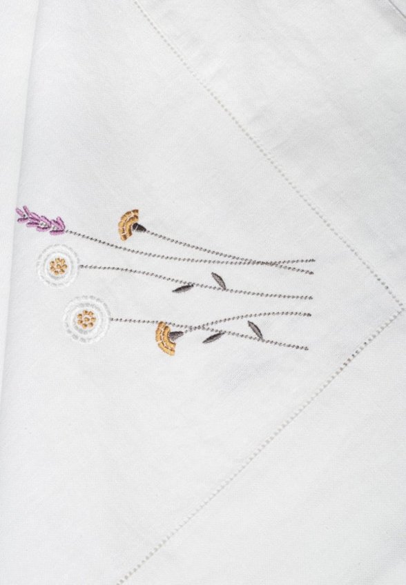 Скатерть Bellehome