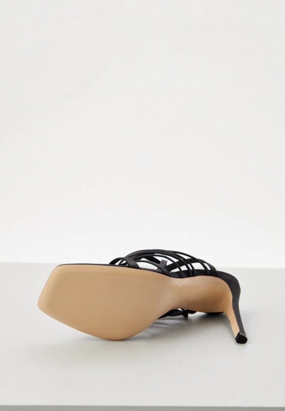 Босоножки Pinko