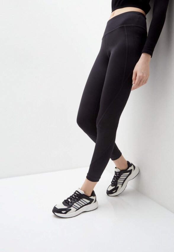 Кроссовки adidas