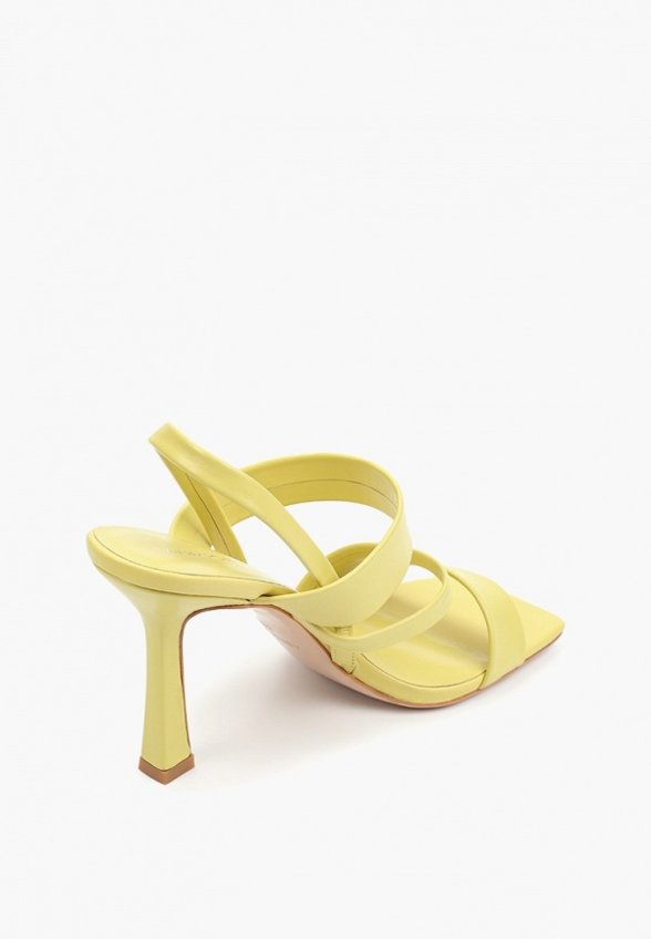 Босоножки Abricot