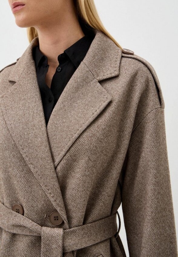 Пальто двубортное Lawinter