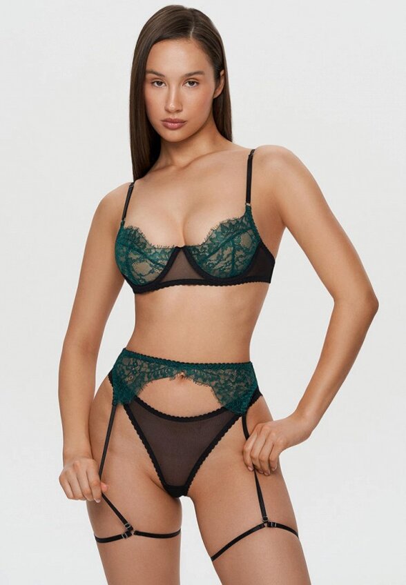 Бюстгальтер, пояс и трусы Amazonka Underwear