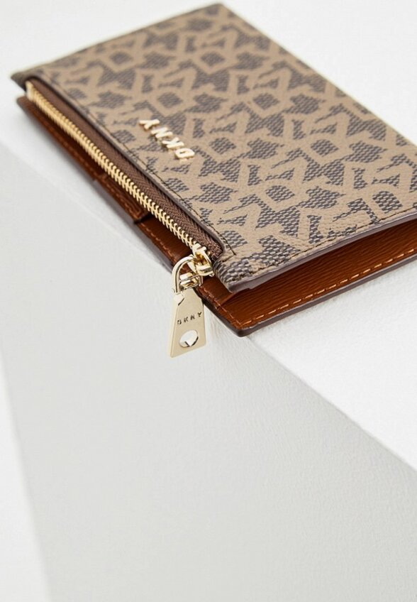 Кошелек DKNY