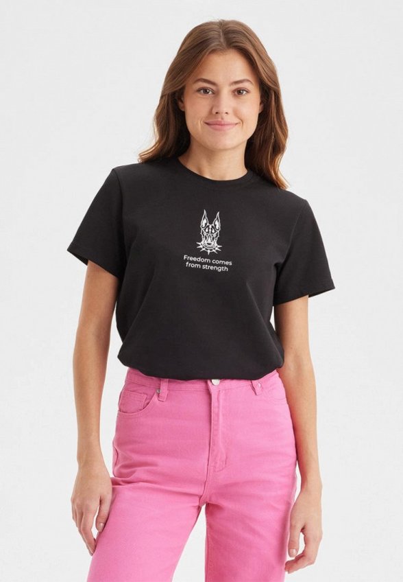 Футболка Barmariska