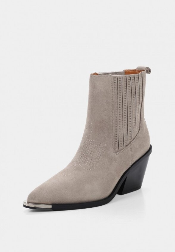 Полусапоги Araz