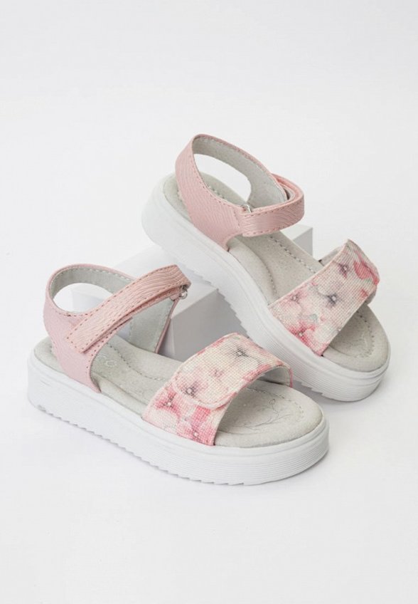 Босоножки Tikkago