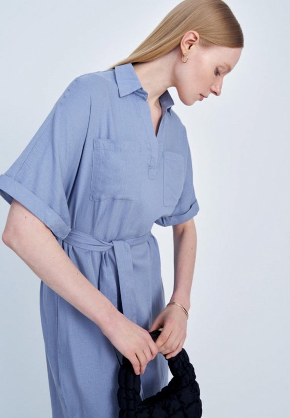 Платье Finn Flare