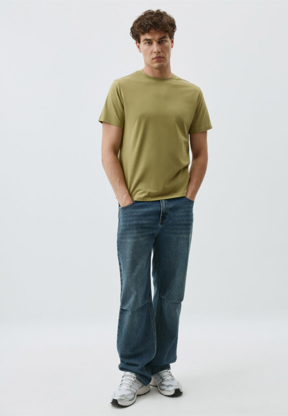 Футболка ADAM SLIM FIT базовая
