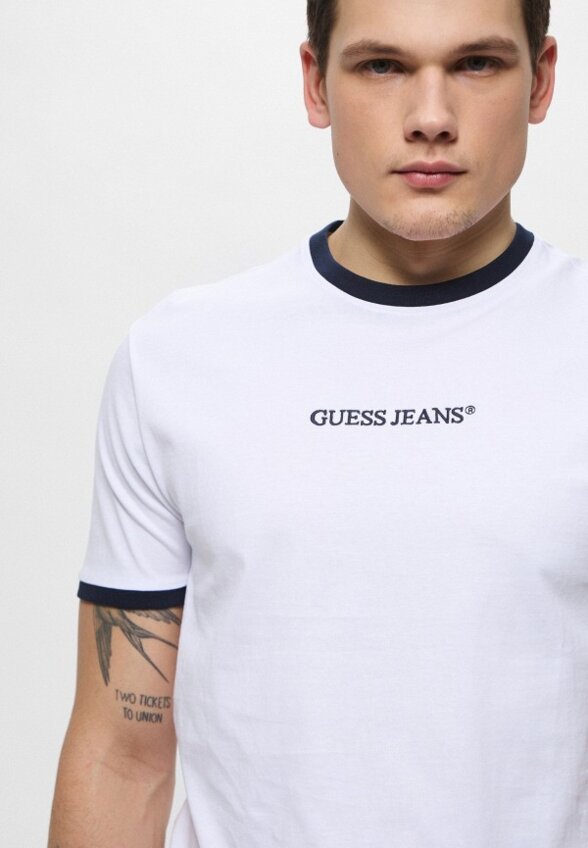 Футболка Guess Jeans