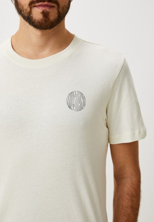 Футболка Mustang