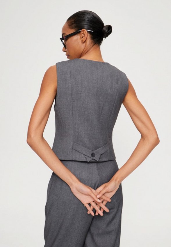 Жилет SashaOstrov