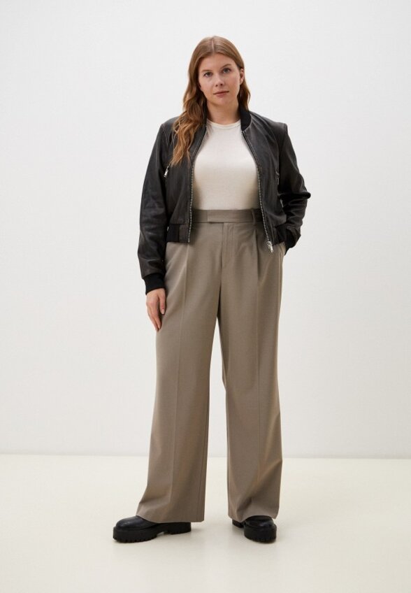 Бомбер Снежная Королева