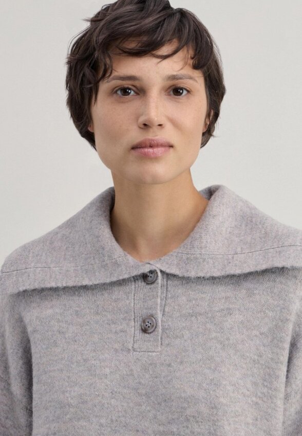 Джемпер Zarina