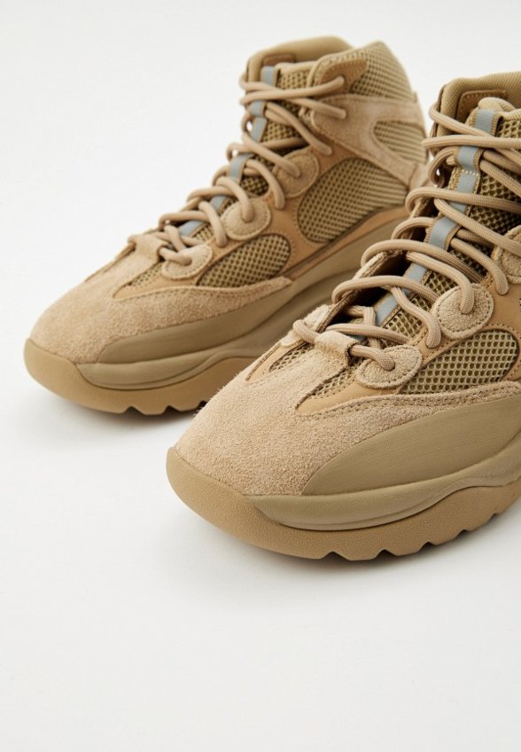 Кроссовки adidas YEEZY