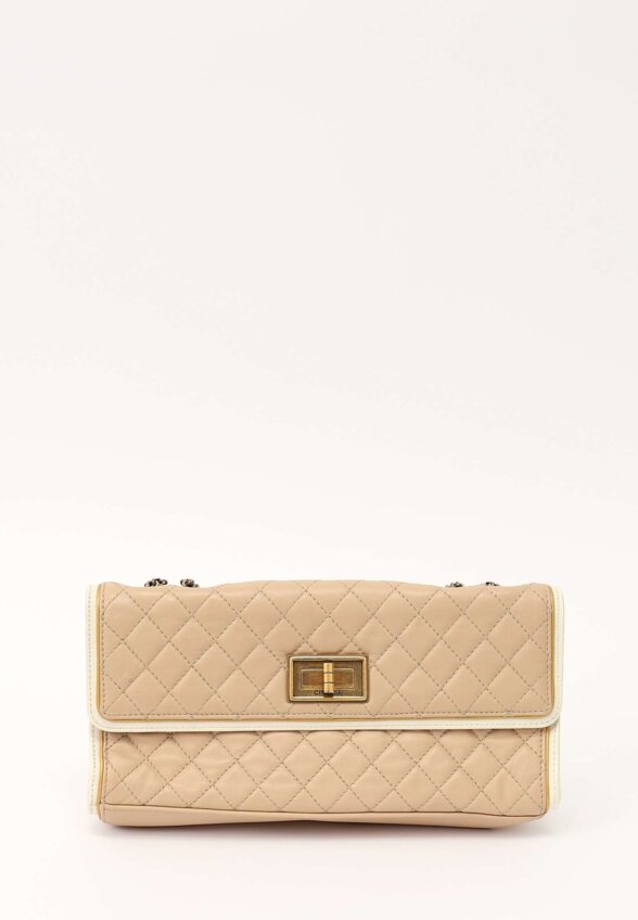 Chanel 2.55