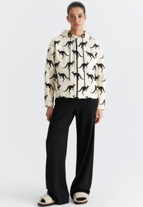 Толстовка M.Reason