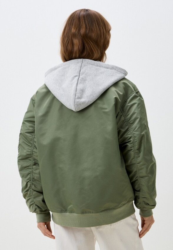 Бомбер Belucci