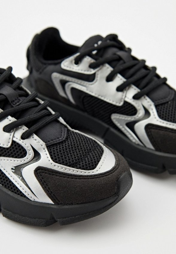 Кроссовки Lacoste