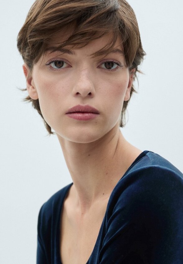 Лонгслив Mango