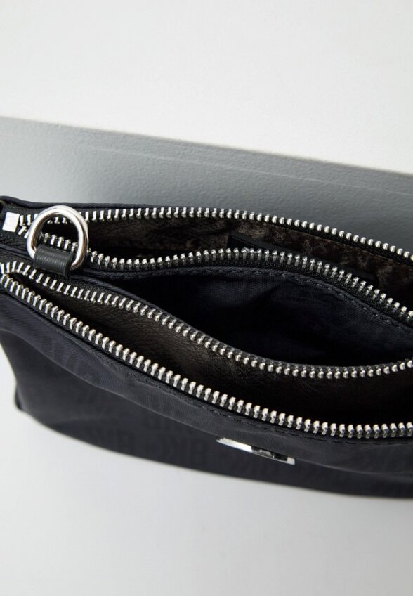 Сумка и кошелек Bikkembergs