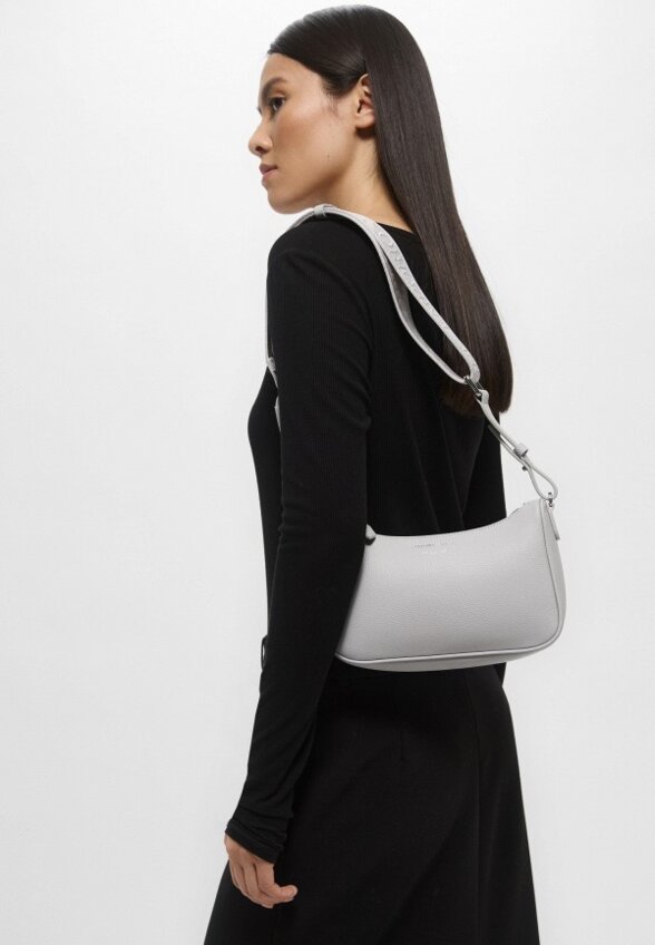 Сумка Emporio Armani